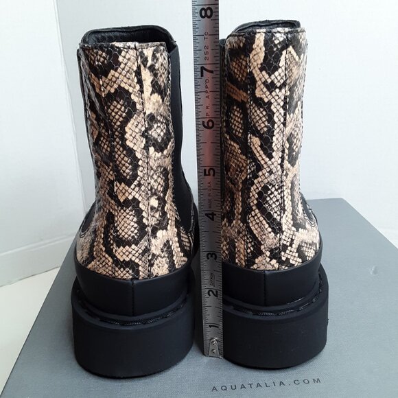Aquatalia Holly Women's Ankle Boots size 8M Python Embossed Leather - Picture 6 of 12